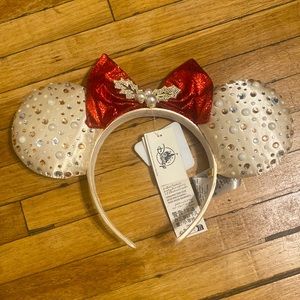 Disney x BaubleBar - Minnie Mouse Holiday Headband